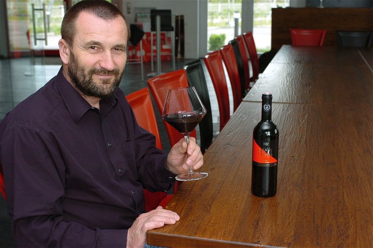 Josef Pöckl (1951 –2011) setzte auf große Rotweine nach Bordelaiser Zuschnitt.