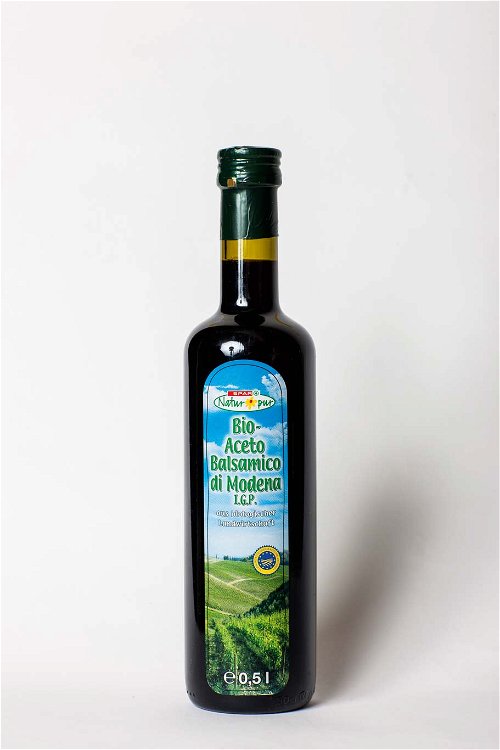 &nbsp;7. Spar Natur pur Bio-Aceto Balsamico di&nbsp;Modena I.G.P.: 87 Punktehergestellt in Italien für Spar€ 3,99 für 500 ml (€ 7,98/l), Säure: 6 %Interspar, www.interspar.atMittelbraun; röstige und süße Aromatik; fruchtiger Geschmack, leicht herb.&nbsp;