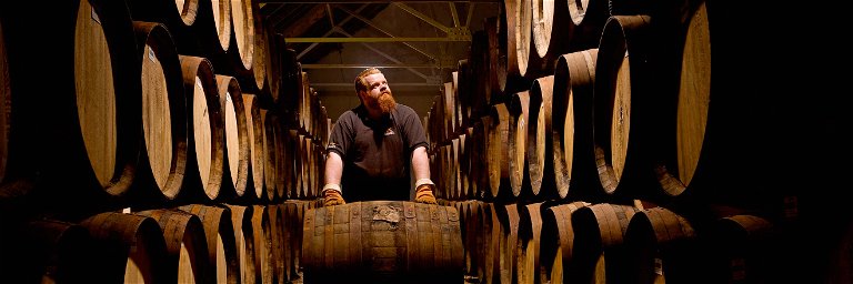 Im Lager von Glenfiddich: Hier in Schottland wird Whisky seit Jahrhunderten gebrannt.