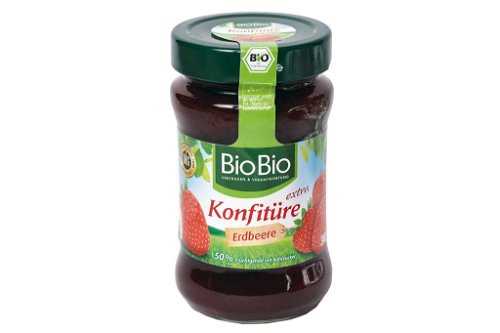 79 PUNKTE, Platz 10: BioBio »Konfitüre Extra«Brauntöne. Sichtbare Fruchtanteile und Kerne. Nicht sehr aromatisch, deutliche Vanillenote. Austrocknend im Mund und sehr süß.Preis: ca. € 8,76/kg, Supermärkte, u.a. Netto, Rewe