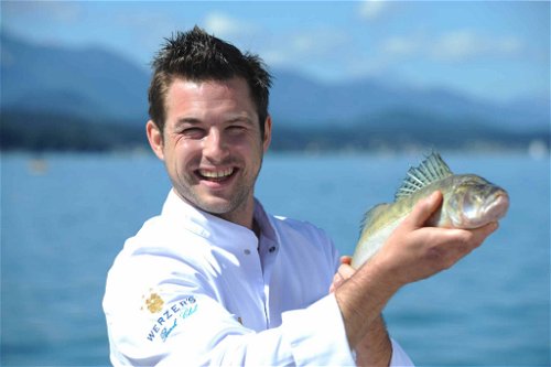 Chefkoch Gerhard Burger hat ein gutes Händchen für große Fischküche.