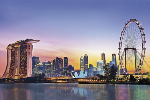 Start und Ziel ist die spektakuläre Skyline von Singapur.