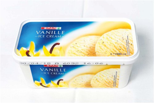 10. SPAR Ice Cream Vanille - 84 Punkte€ 2,99 für 1000 ml (€ 2,99/l), Spar, www.spar.atDezentes Gelb. Verhaltener Geruch. Flaumige und weiche Konsistenz, buttrig, weniger süß, eher flach am Gaumen, nur dezente Vanillenoten.&nbsp;