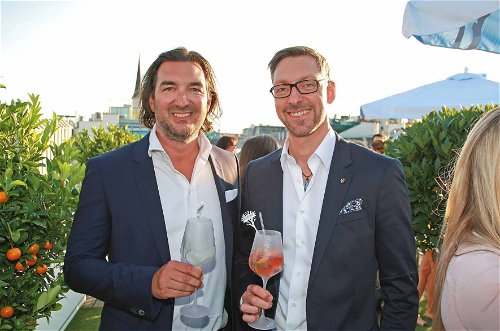 Gastronom Joachim Bankel und Markus Ferrigato, Geschäftsführer von Moët Hennessy Österreich