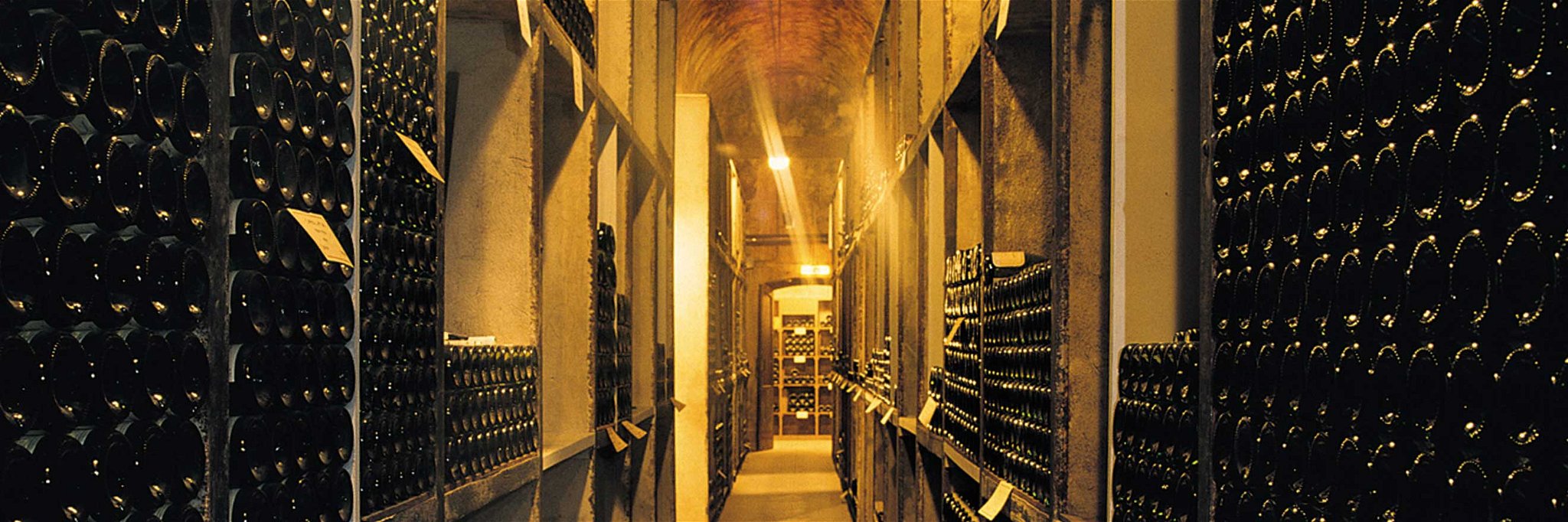 Der Weinkeller des »Hôtel de Paris« ist der größte privat geführte der Welt.