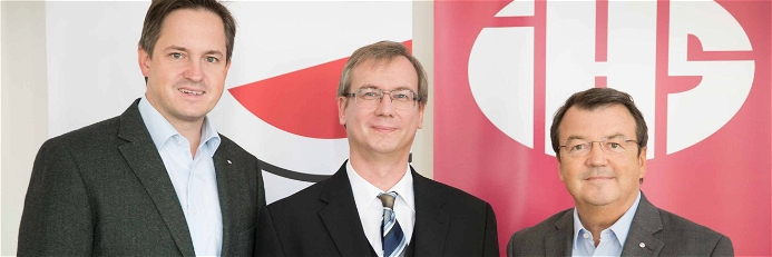 V.l.: Johannes Schmuckenschlager (Aufsichtsratsvorsitzender der ÖWM), Alexander Schnabl (Leiter der IHS-Studie) und Willi Klinger (Geschäftsführer der ÖWM)