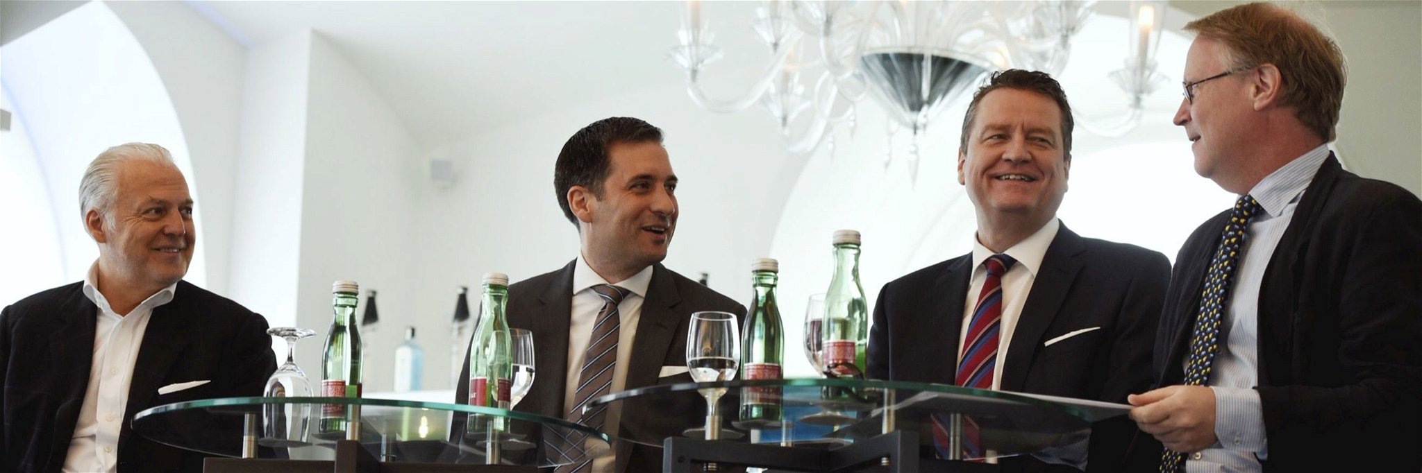 Wolfgang Rosam, Otmar Frauenholz, Peter Knoll und Martin Mayr beim Auftakt der »Nespresso Hotel Dining Weeks«.