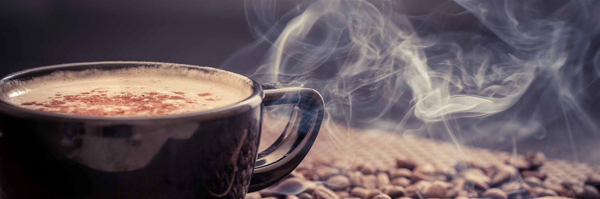 Der Energiekick am Morgen: Gibt es bald Zahnpasta mit Koffeingehalt und Kaffeegeschmack?