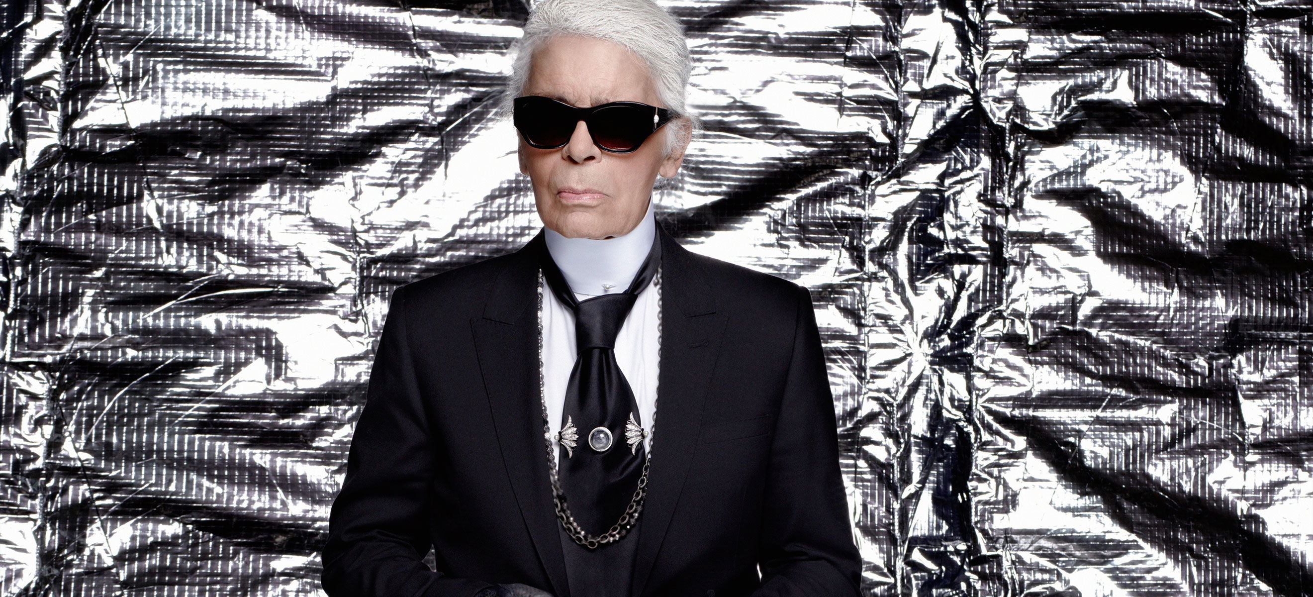 Zweiteiler on sale inspiriert von Karl Lagerfeld