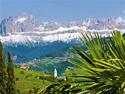 Gebirgslandschaft trifft auf südliches Flair. Südtirol gilt seit jeher als Tor in den Süden. 