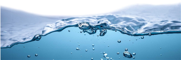 Neben dem gebräuchlichen Mineralwasser gibt es noch viele andere Wasser-Arten.