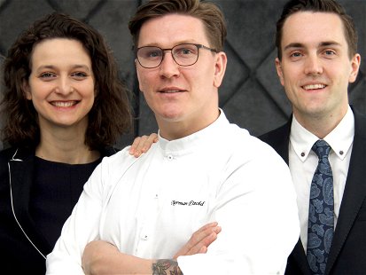 v.l.n.r: Restaurantleiterin Christiane Rückerl, Chef de Cuisine Norman Etzold und Sommelier Wolfgang Singer.