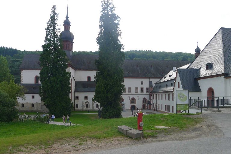 Schauplatz der großen Verkostung war das Kloster Eberbach.