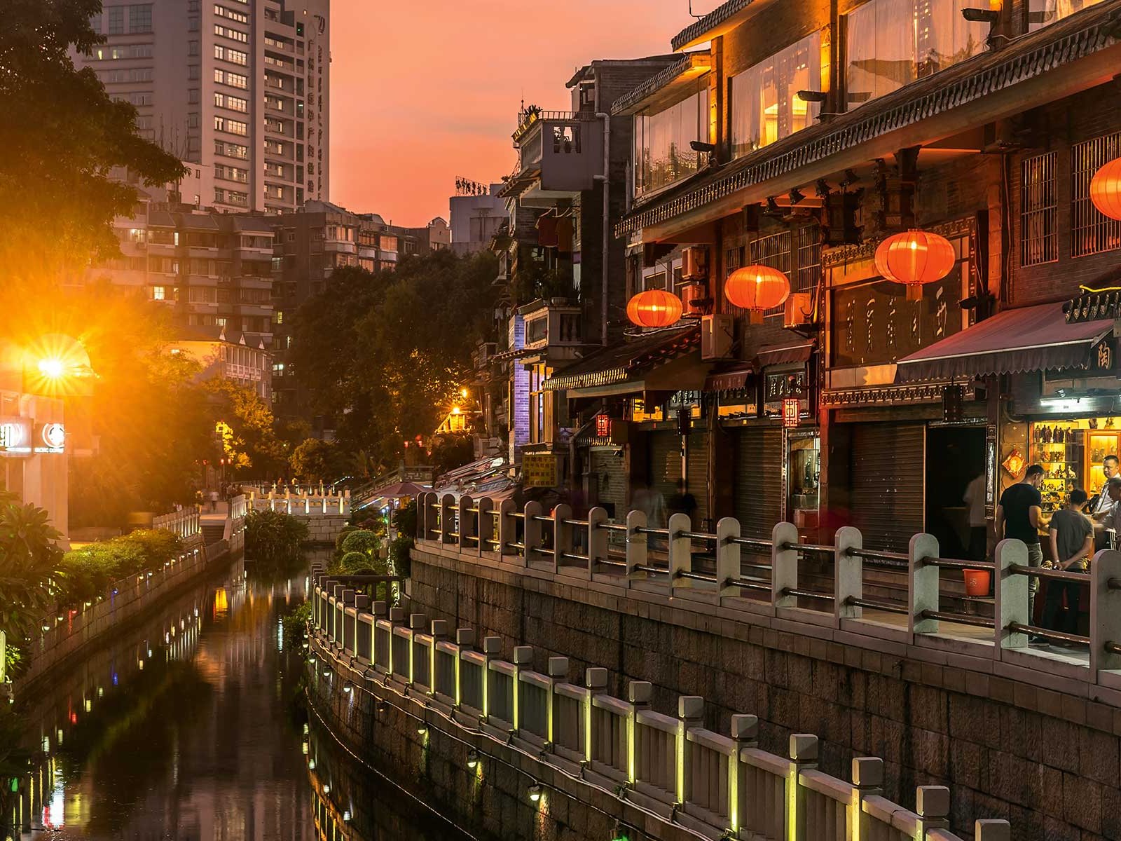 Guangzhou liegt an der Lychee Bay – der Name geht auf die Litschibäume zurück, die einst die Bucht säumten.