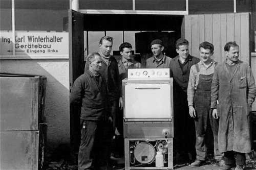 Der Grundstein: Im Jahr 1947 gründete Karl Winterhalter das Unternehmen in Friedrichhafen.
