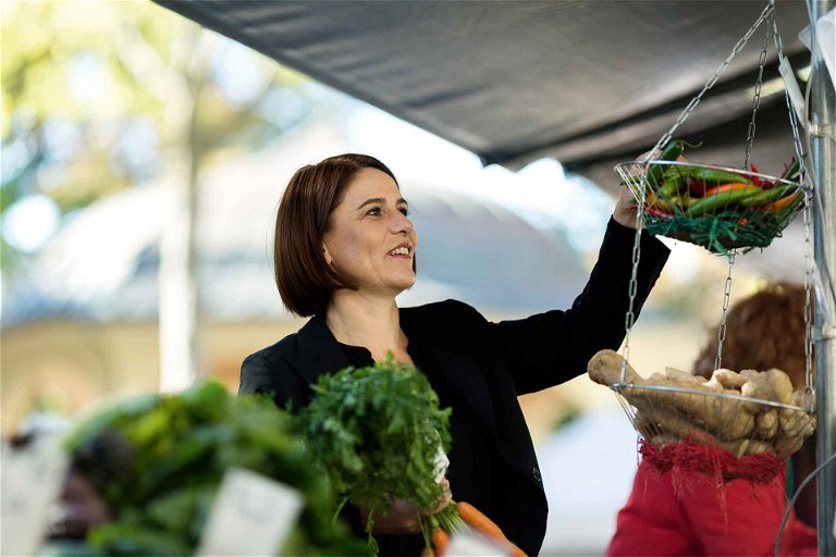 Esther Kern zeigt auf der FOOD ZURICH, wie man Gemüse ganz verwertet. «Leaf to Root» fasziniert nicht nur die Bloggerin.&nbsp;