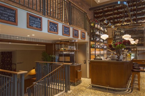 Das »Café du Sommelier« ist ein neues Brasserie- und Weinbar-Konzept.