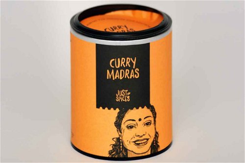 2. Platz, 89* Punkte: Just spices Curry Madras€ 4,99 für 59 g (€ 8,46/100 g) U. a. Merkur, IntersparBraune Farbe, etwas gröber gemahlen. Riecht nach Koriander. Schmeckt auch am Gau­men danach, Fenchel, angenehme Pfeffer-schärfe, insgesamt sehr stimmig.