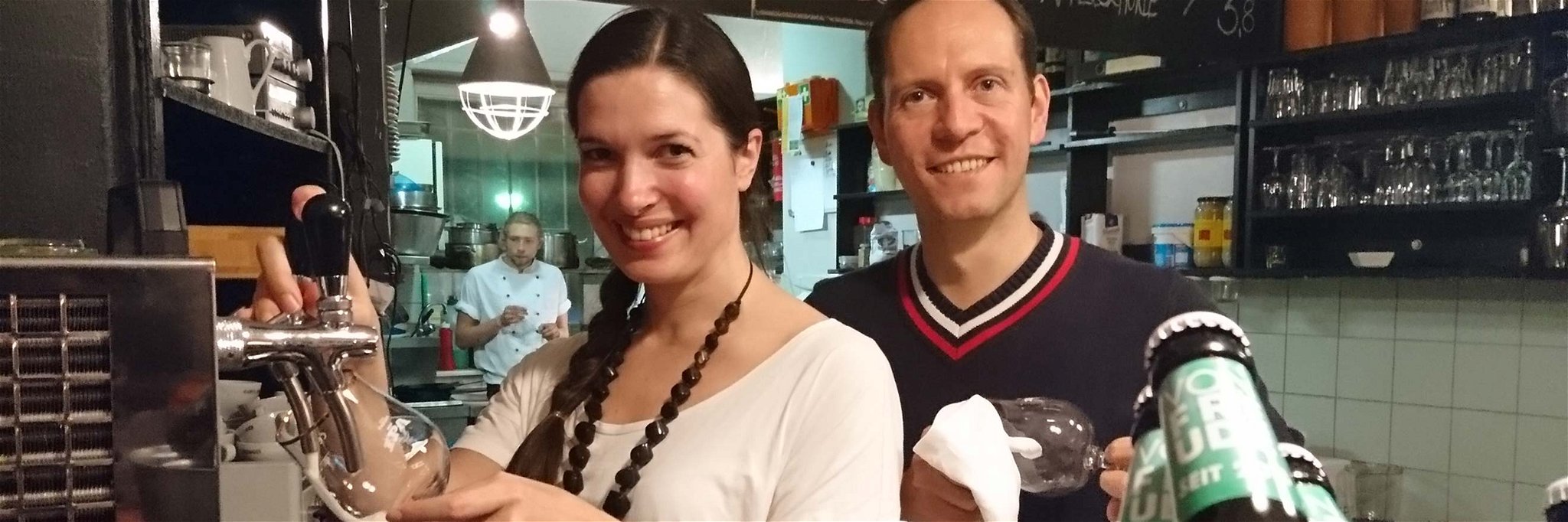Natalie von Freude und Martin Schupeta feiern ihre vierjährige Brauerei mit einem Pop-Up.