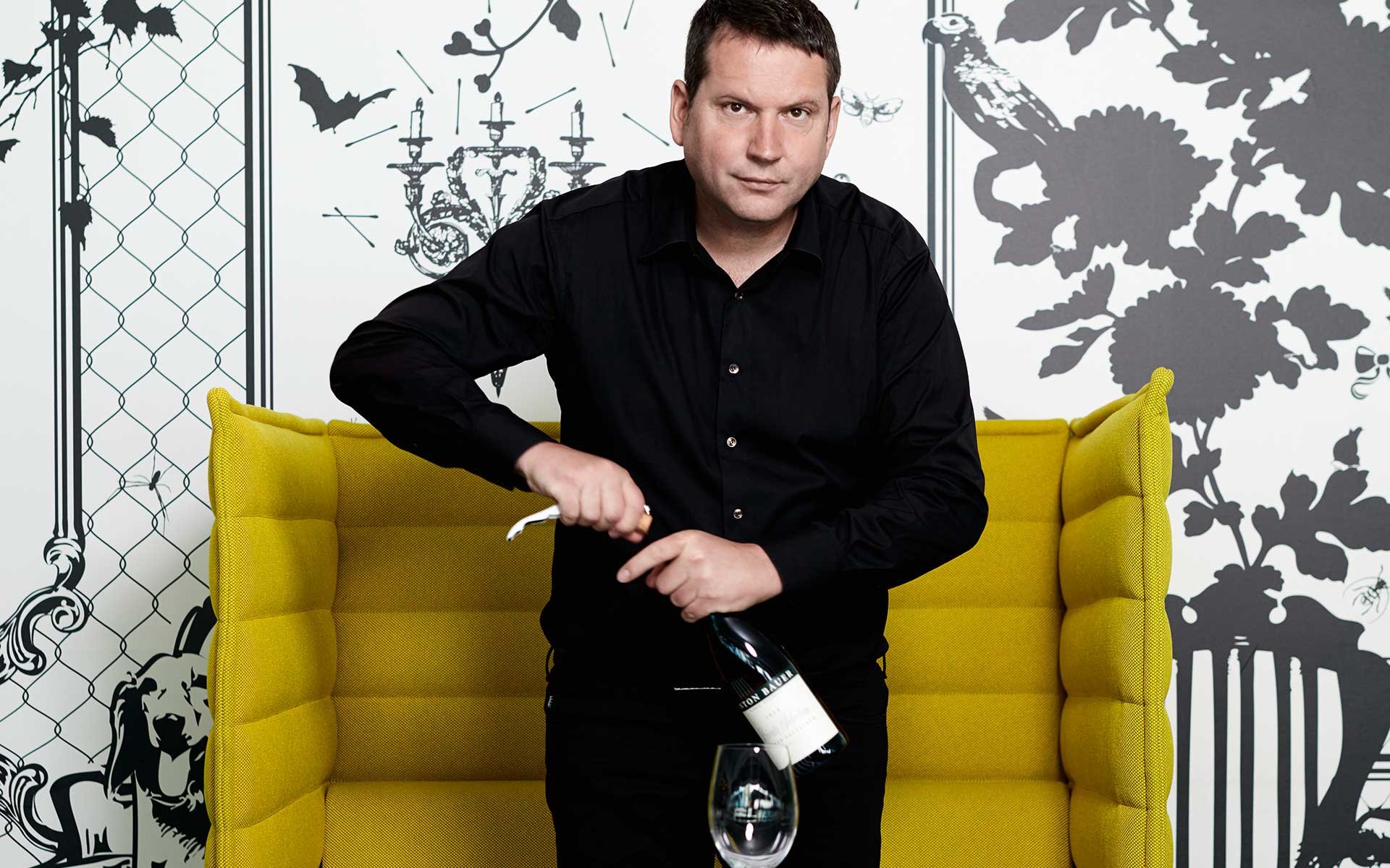 Der Rotwein der Charity-Edition ist ein Blauer Zweigelt von Anton Bauer aus Feuersbrunn am Wagram.