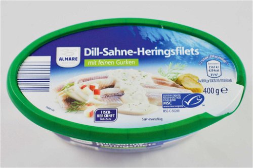 2. Platz, 93 Punkte*: Almare Dill-Sahne-Heringsfilets€ 1,35 für 400 g (Kilopreis: € 3,40)&nbsp;U. a. AldiFrische, ansprechende Optik mit ganzen Filets. Der Geschmack hält das Frischeversprechen der Optik. Der Dill wirkt nicht dominant. Der Fisch ist gut gebeizt, auch die Sauce schmeckt angenehm leicht, nur im Abgang leicht nach Käse.