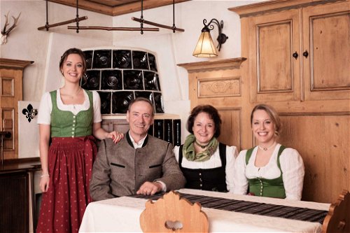 Familie Erhardt: Katharina, Franz, Monika und Barbara.