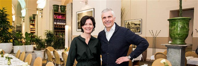 Anita und Leo Doppler in ihrem Restaurant »Hansen« im Börsegebäude.