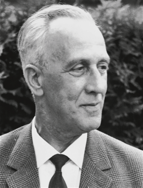 Albert Pellaton, der technische Leiter der IWC und Erfinder des «Pellaton»-Aufzugs.