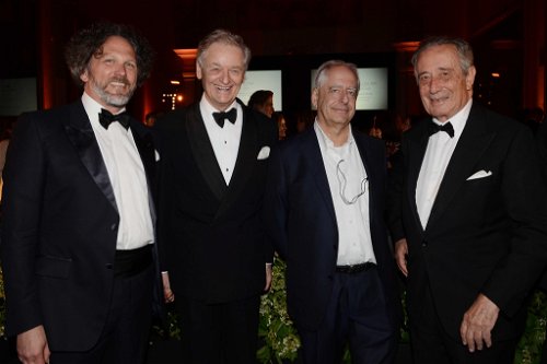 Axel Heinz (Direktor des Weinguts), Giovanni Geddes da Filicaja (CEO von Ornellaia), William Kentridge (Künstler) und Ferdinando Frescobaldi.