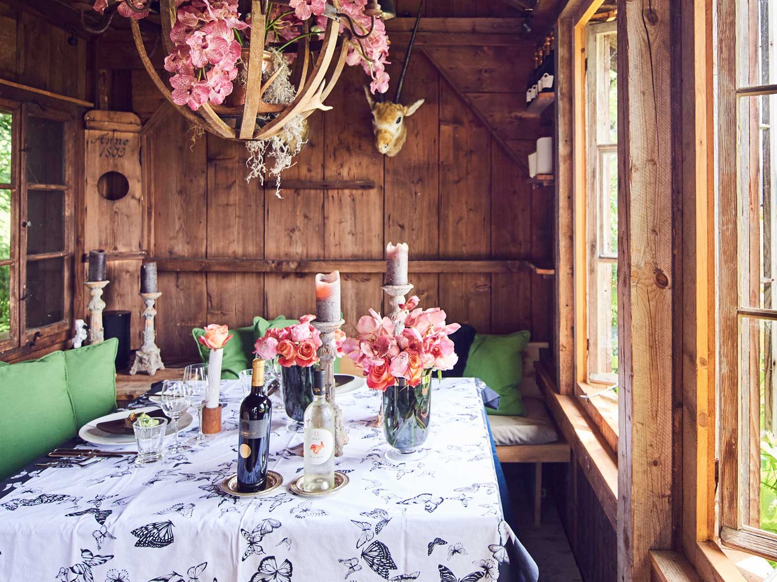 Das «Restaurant Buech» in Herrliberg ist neben seiner Küche auch für seine opulenten Blumenarrangements berühmt. 