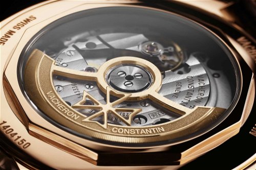 Die Vacheron Constantin «FiftySix Automatic» zeigt die Uhrzeit und das Datum. In Stahl kostet sie rund 13'200 CHF, in Rotgold rund 22'000 CHF.