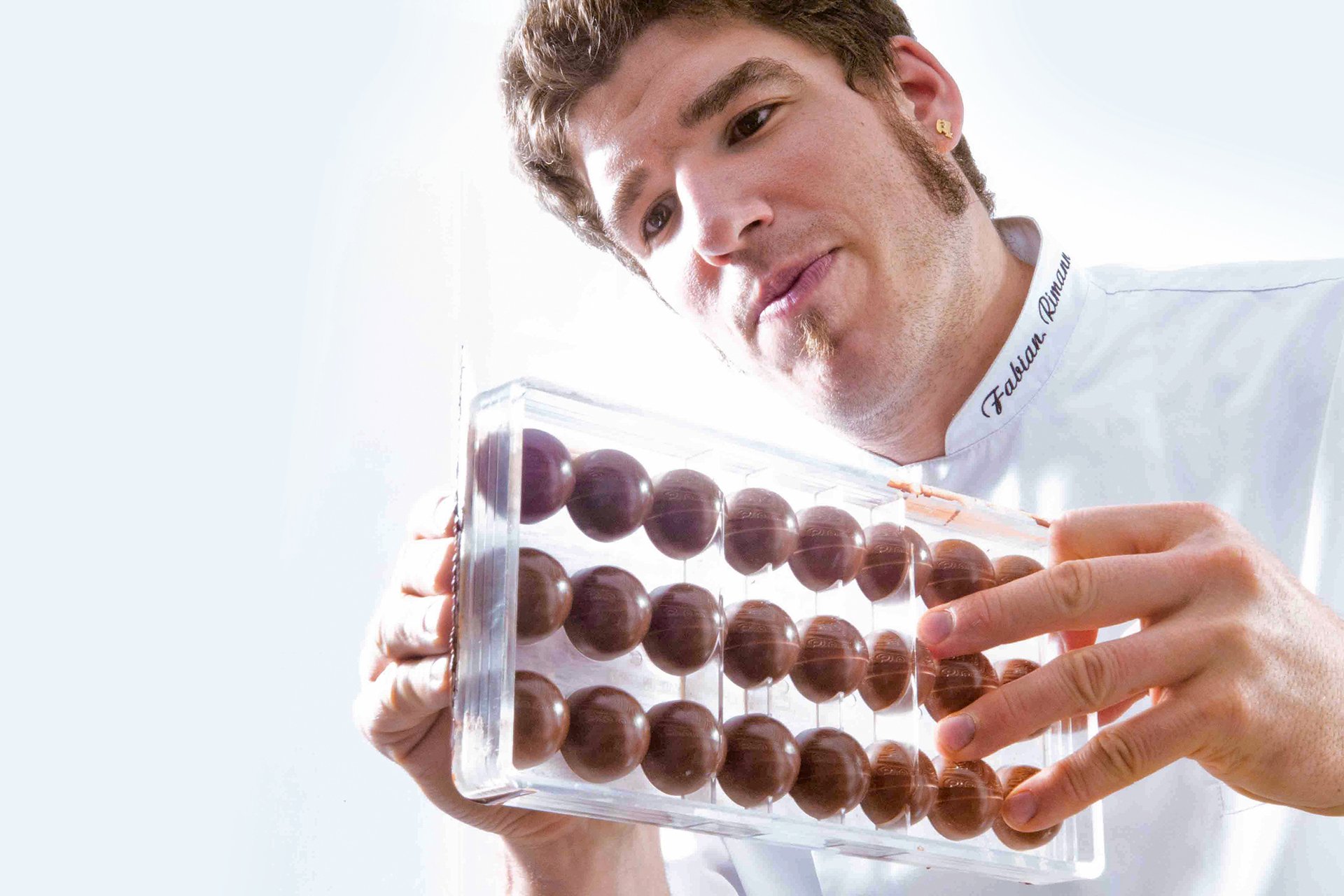 Fabian Rimann hat als Chocolatier ­seine Berufung gefunden.