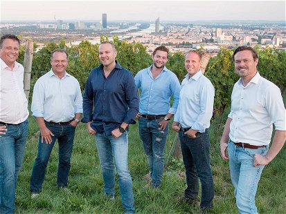 Die sechs WienWein-Winzer (v.l.n.r.) Thomas Podsednik, Fritz Wieninger, Rainer Christ, Thomas Huber, Michael Edlmoser und Gerhard J. Lobner sind den ÖTW beigetreten. 