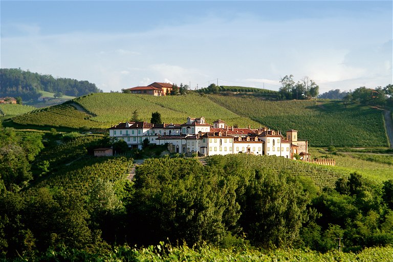 Aldo Conternos «Il Favot» ist ein prachtvolles Anwesen. Aus den Lagen Colonnello, Cicala und Romirasco kreiert Sohn Giacomo einzigartige Weine.