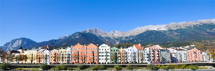 Bunt ist nicht nur die Häuser-Front am Inn-Ufer, sondern auch die Kulinarik-Szene in Innsbruck.