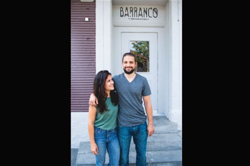 «Barranco»-Geschäftsführerin Christina Tobler Orbegoso mit ihrem Mitgründer, Freund und «Barranco»-Barkeeper Igor Avramovic.