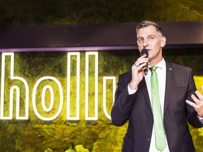 Hollu-Geschäftsführer Simon Meinschad betonte in seiner Rede, dass die neue Hollu-Erlebniswelt mit Herzblut und Teamgeist geschaffen wurde.