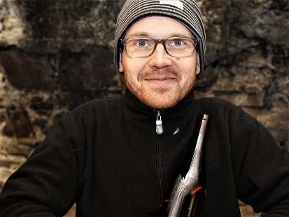 Trank bis zu seinem 18. Lebensjahr gar keinen Alkohol – macht jetzt aber Wein im Rheingau und in Thüringen: Jörn Goziewski (27).