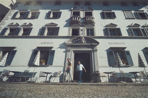 Besuch im «Hotel Palazzo Salis» in Sglio, Val Bregaglia