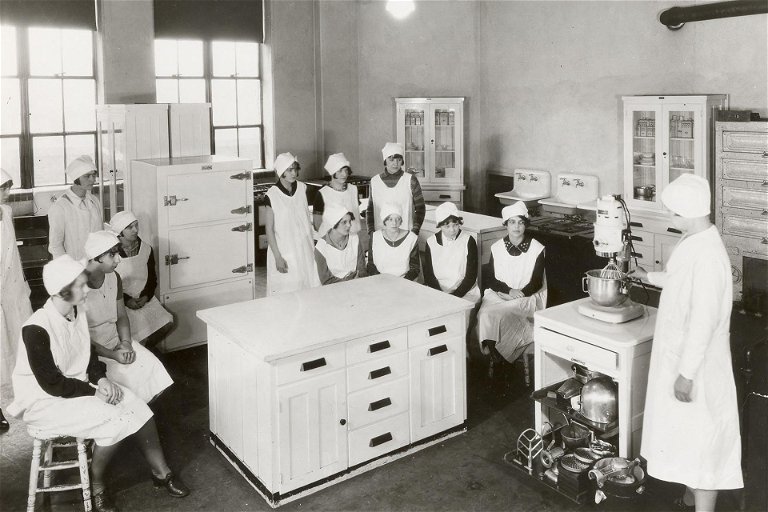 Die erste elektrische Küchenmaschine wurde bereits 1919 präsentiert.
