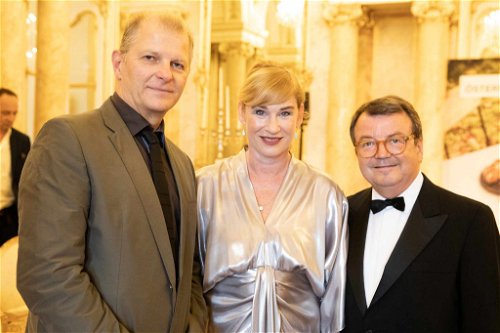 Martin Kušej (Burgtheater-Direktor), Dörte Lyssewski (Schauspielerin) und Willi Klinger (Geschäftsführer ÖWM)