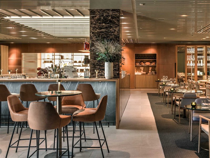 Die legendären Restaurant-Designer von Tarruella Trenchs Studio aus Barcelona kümmerten sich um jedes Detail des »Pastamara« – von der Bar bis zu den Sesseln.