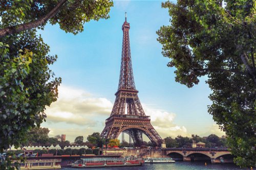 Der Pariser Eiffelturm belegt Platz 16. 0,10 CHF pro Meter kostet der Aufstieg mit dem Fahrstuhl – insgesamt rund 28 CHF.