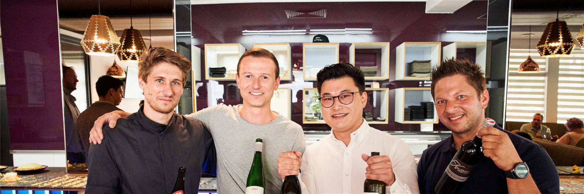 Restaurantleiter Martin Essl, Weinexperte Philipp Schäfer, »Memori«-Chef Wei Wei Sun und Harald Lieleg (Weingut Kollerhof).