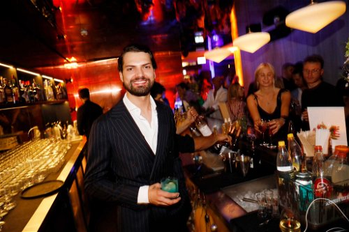 Jimi Blue Ochsenknecht bei der Eröffnung seiner Bar im »Generator Berlin«.