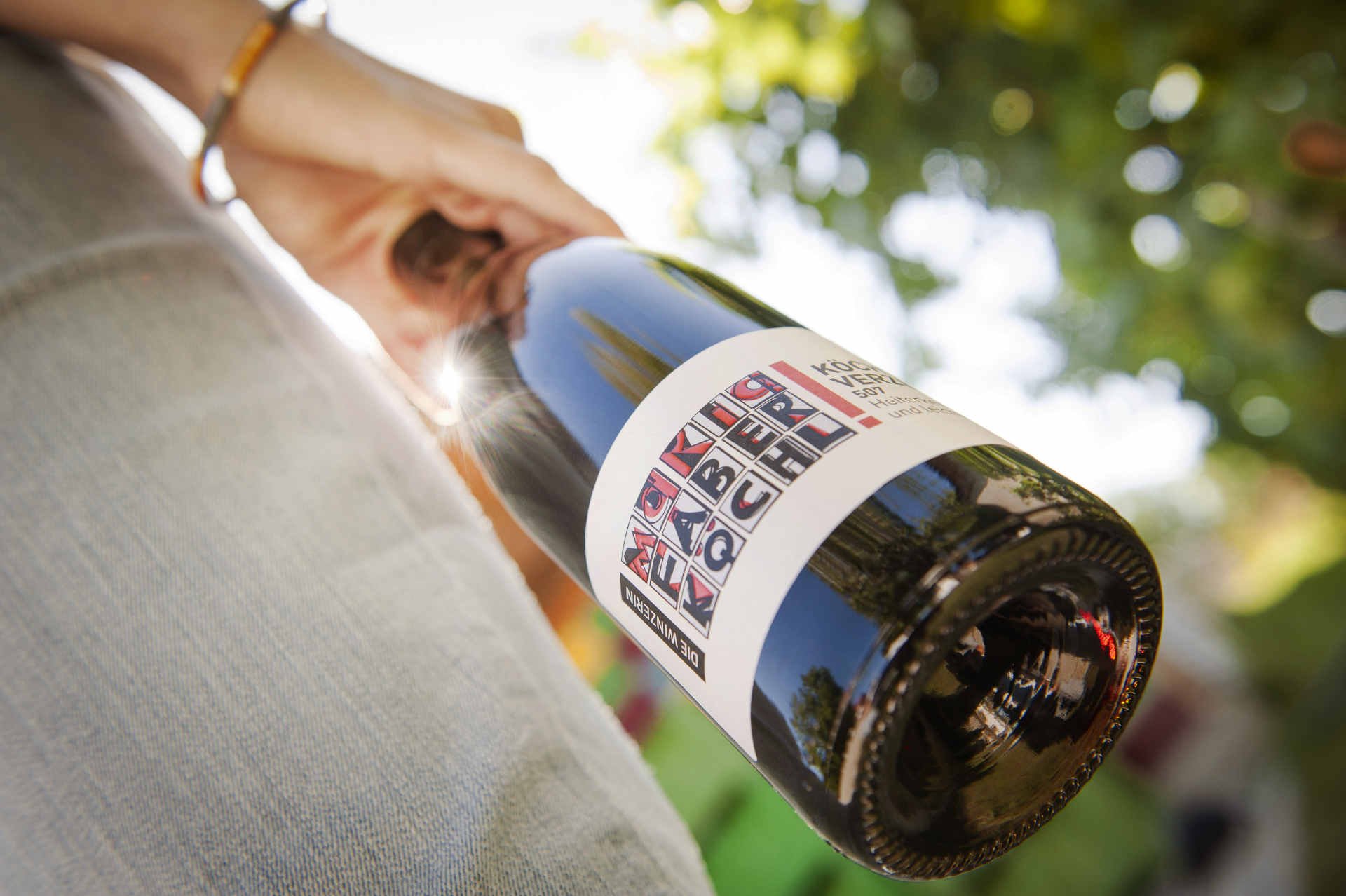 Faber produziert fein strukturierte und elegante Weiß- und Rotweine am Weingut.