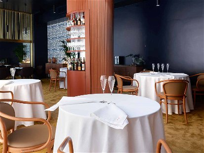 Eugenios Boers Restaurant «bu:r» nimmt Elemente der 70er-Jahre ­in der Inneneinrichtung auf.&nbsp;