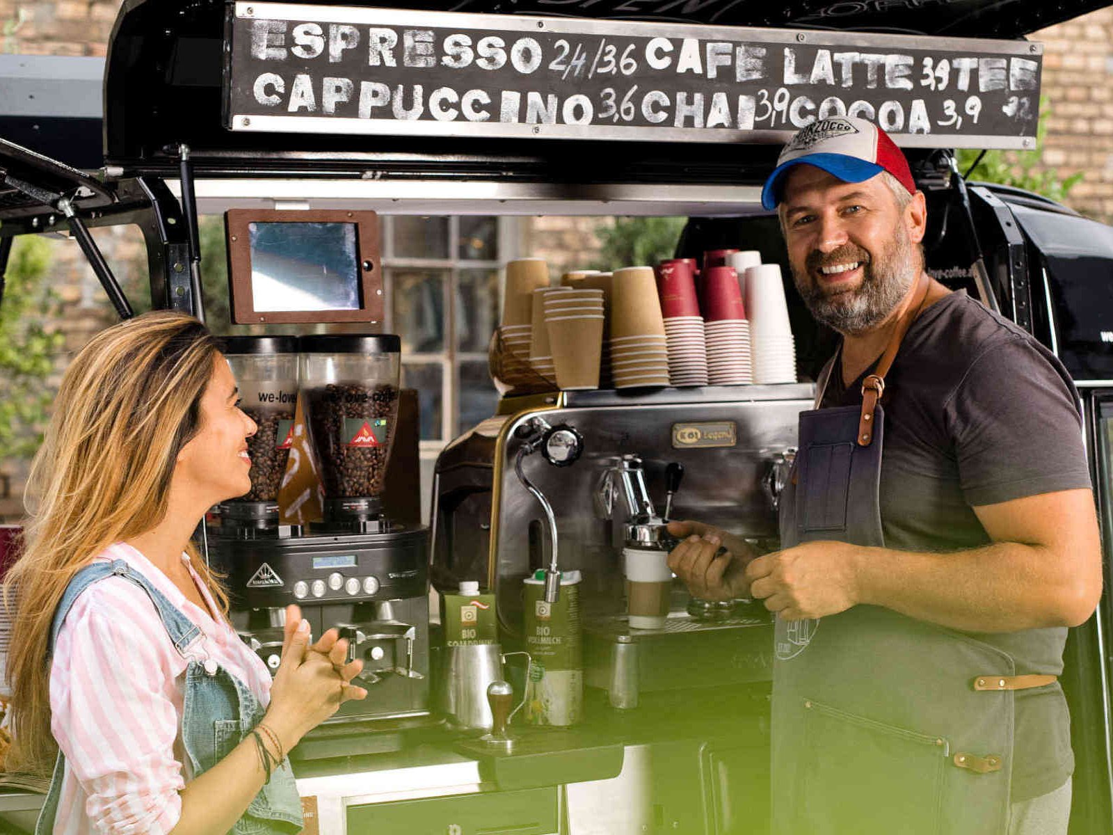 Befeuert von der Streetfood-Szene boomt mobiler Kaffeegenuss.