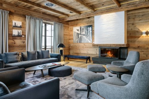 Alpine Gegenwelten. Altes Holz und modernes Design fügen sich im «Severins Alpine Retreat» zu einem harmonischen Ganzen.