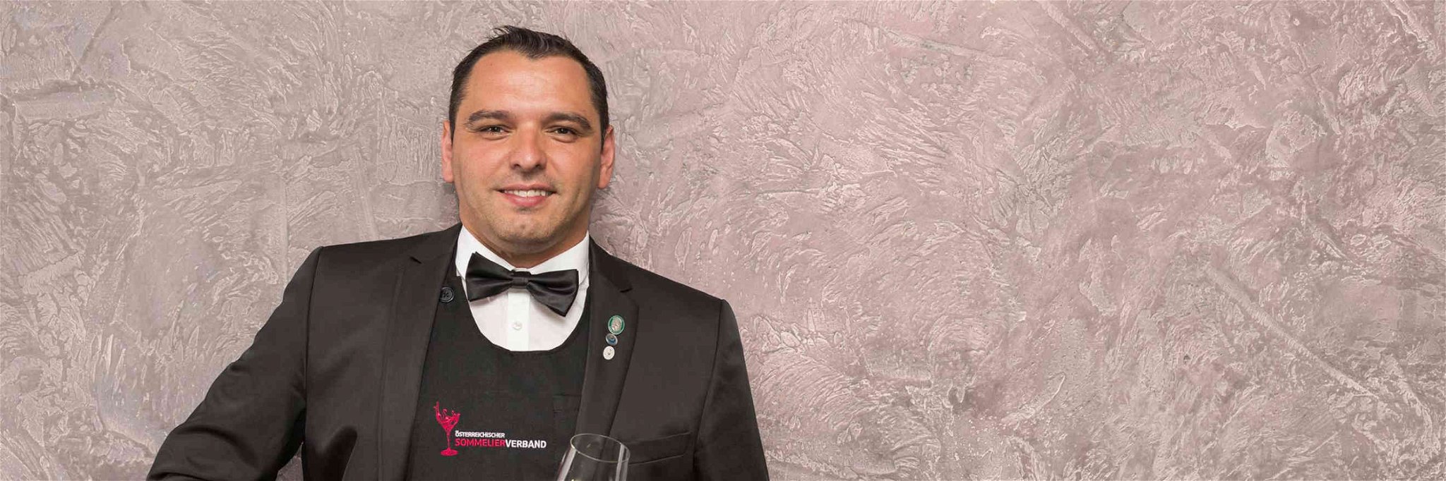 Suwi Zlatic ist Inhaber von »Suwine« und Chef-Sommelier bei »Raffls Starhotels«.